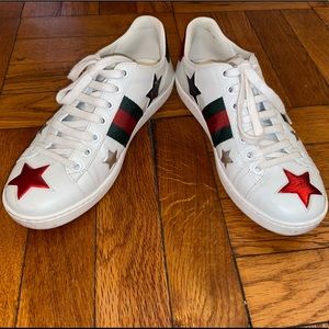 Gucci New Ace Star Sneakers - AUTHENTIC- size 35